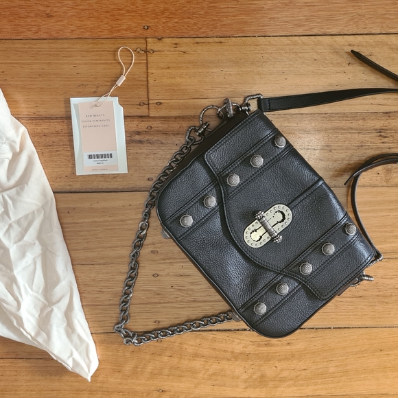 Aje Hutton Larhe Crossbody Bag in black leather - Picture 3 of 5